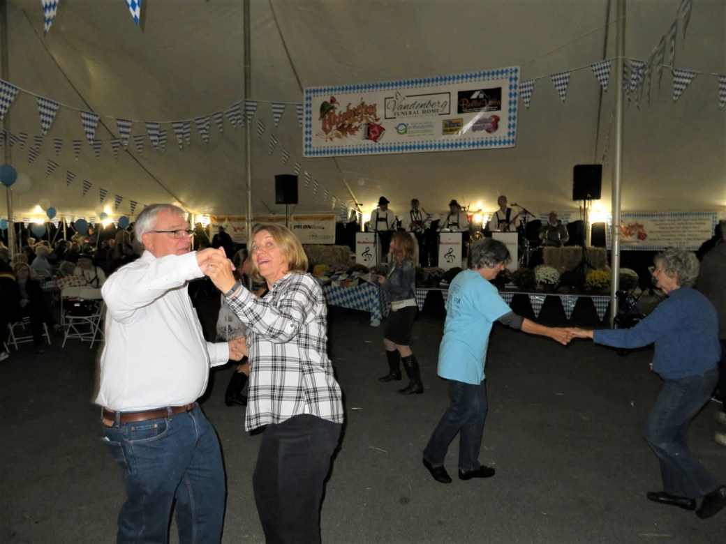 22172019_10209913341250880_204669245_o