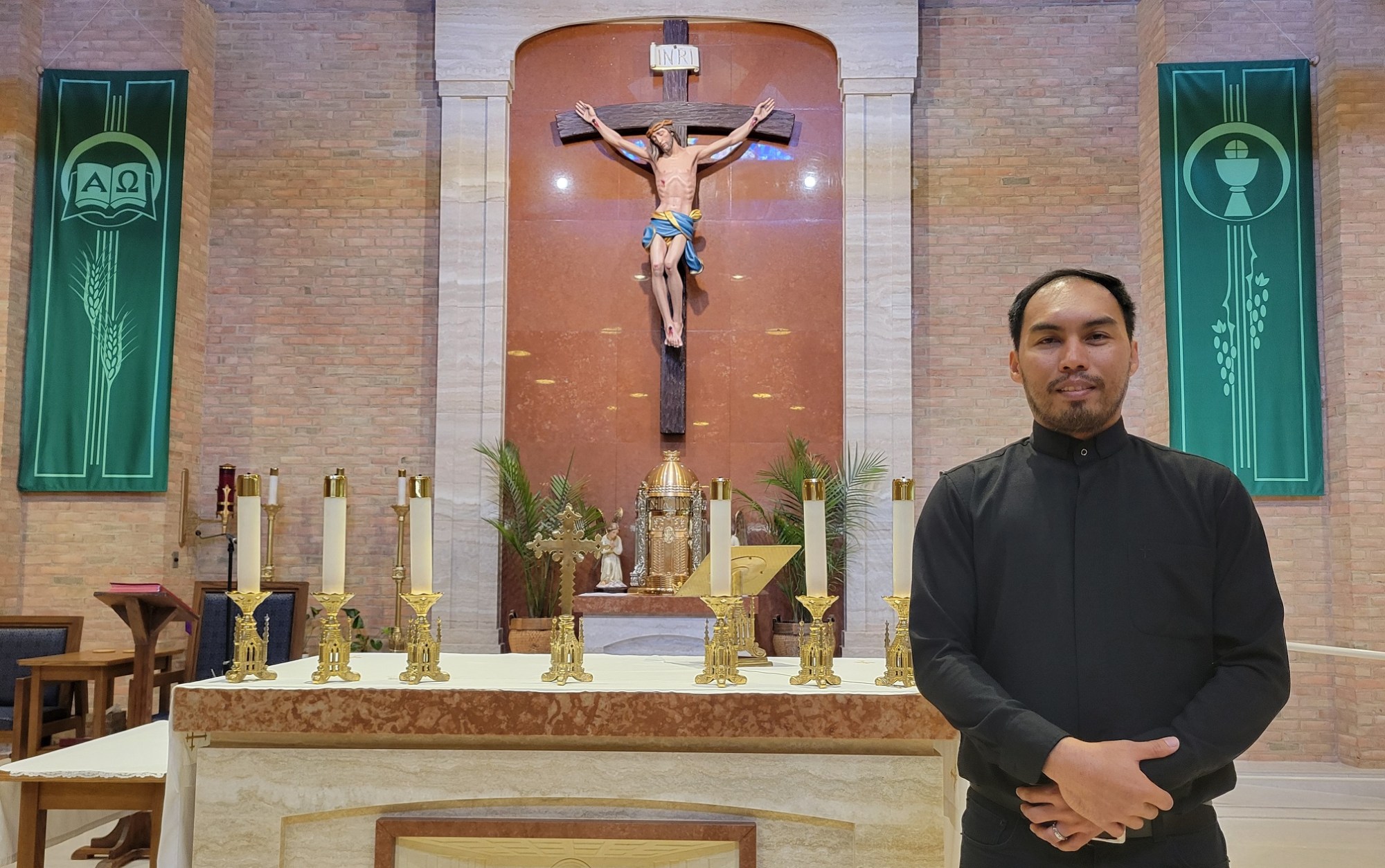 Fr. Welbert Suarez by the St. Mary Altar